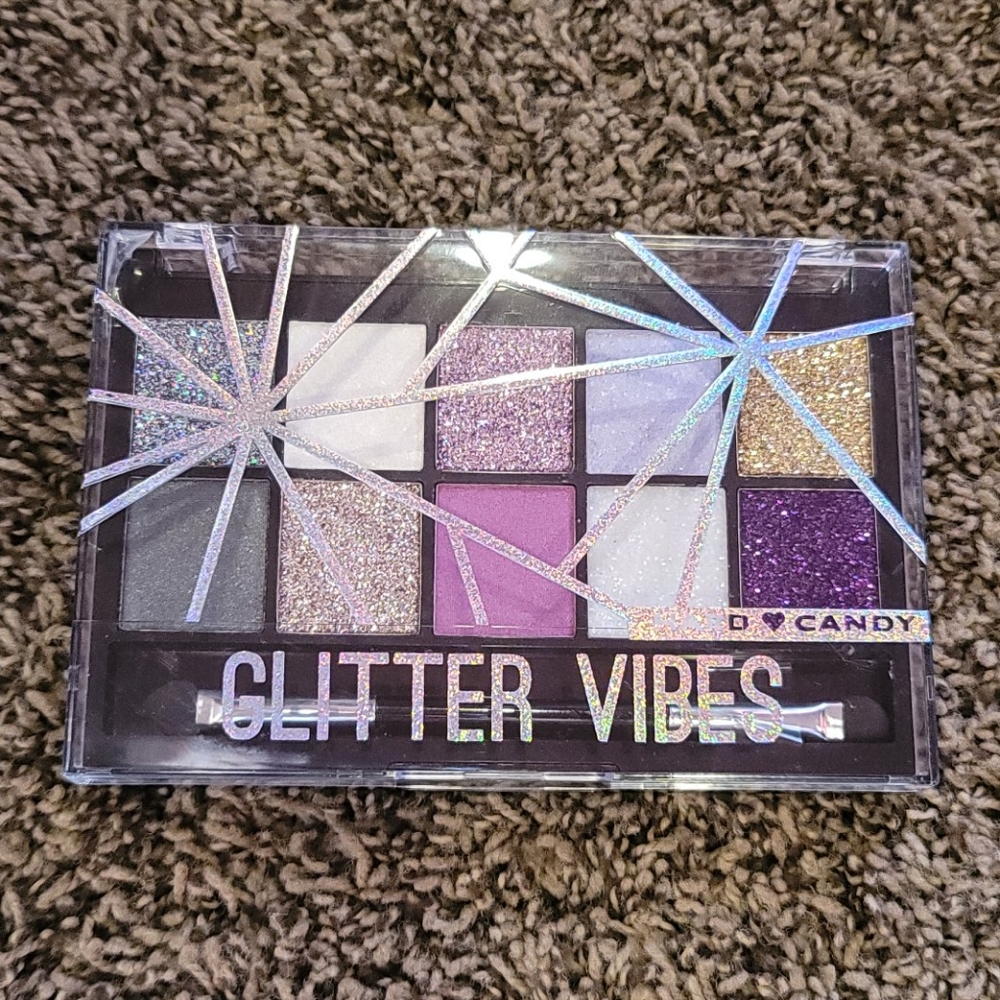 Eyeshadow pallete 5/$25